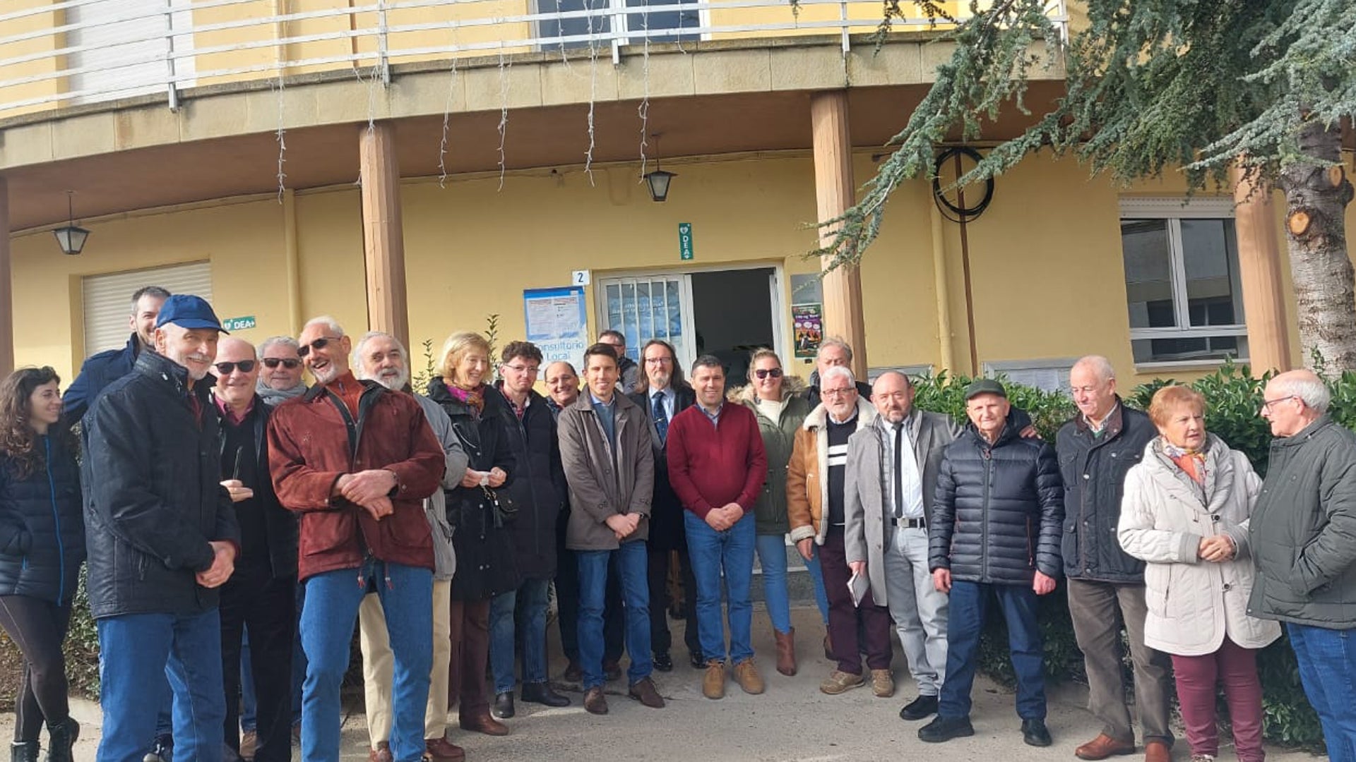 Anaya De Alba Homenajea Al Poeta Remigio Adares Por El Centenario De Su